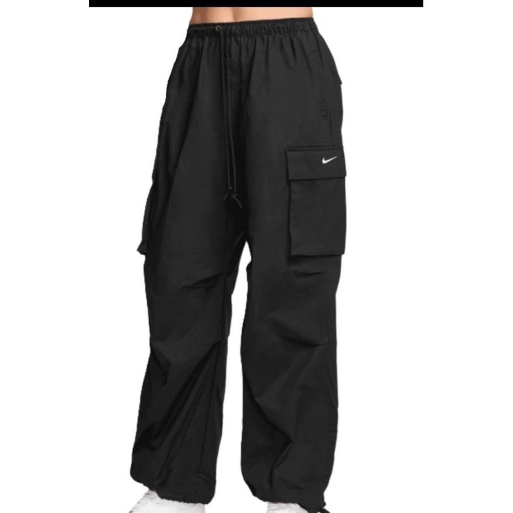 Nike Cargo Pants Black Rip Stop Wide Leg Baggy Streetwear Pull On Womens Sz Med